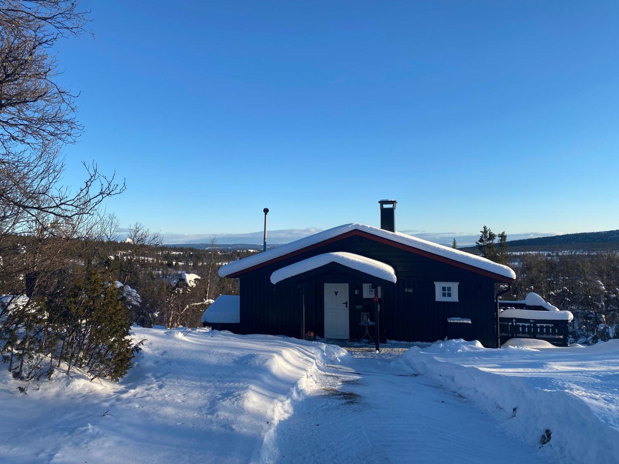 Cabin In The Mountain, Outstanding View & Solar Energy Vollen Екстериор снимка